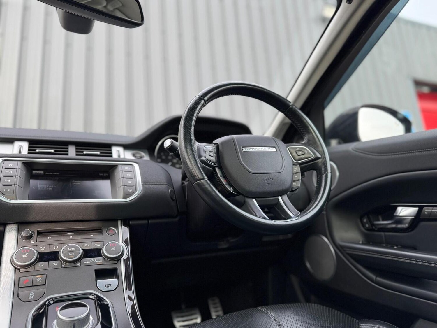 Used Land Rover Range Rover Evoque 2016 for sale - 77590058: Photo 47