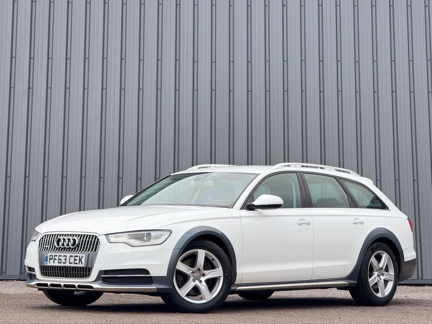 Used Audi A6 Allroad 2013 for sale - 77370667: Photo 2