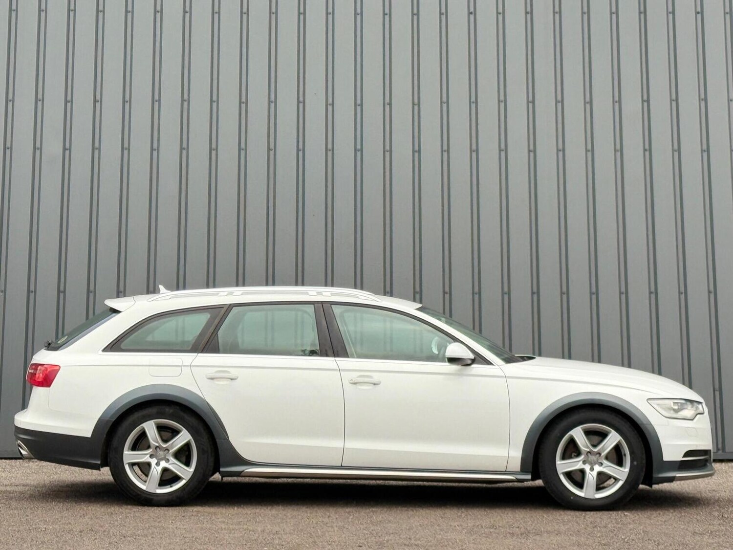 Used Audi A6 Allroad 2013 for sale - 77370667: Photo 9