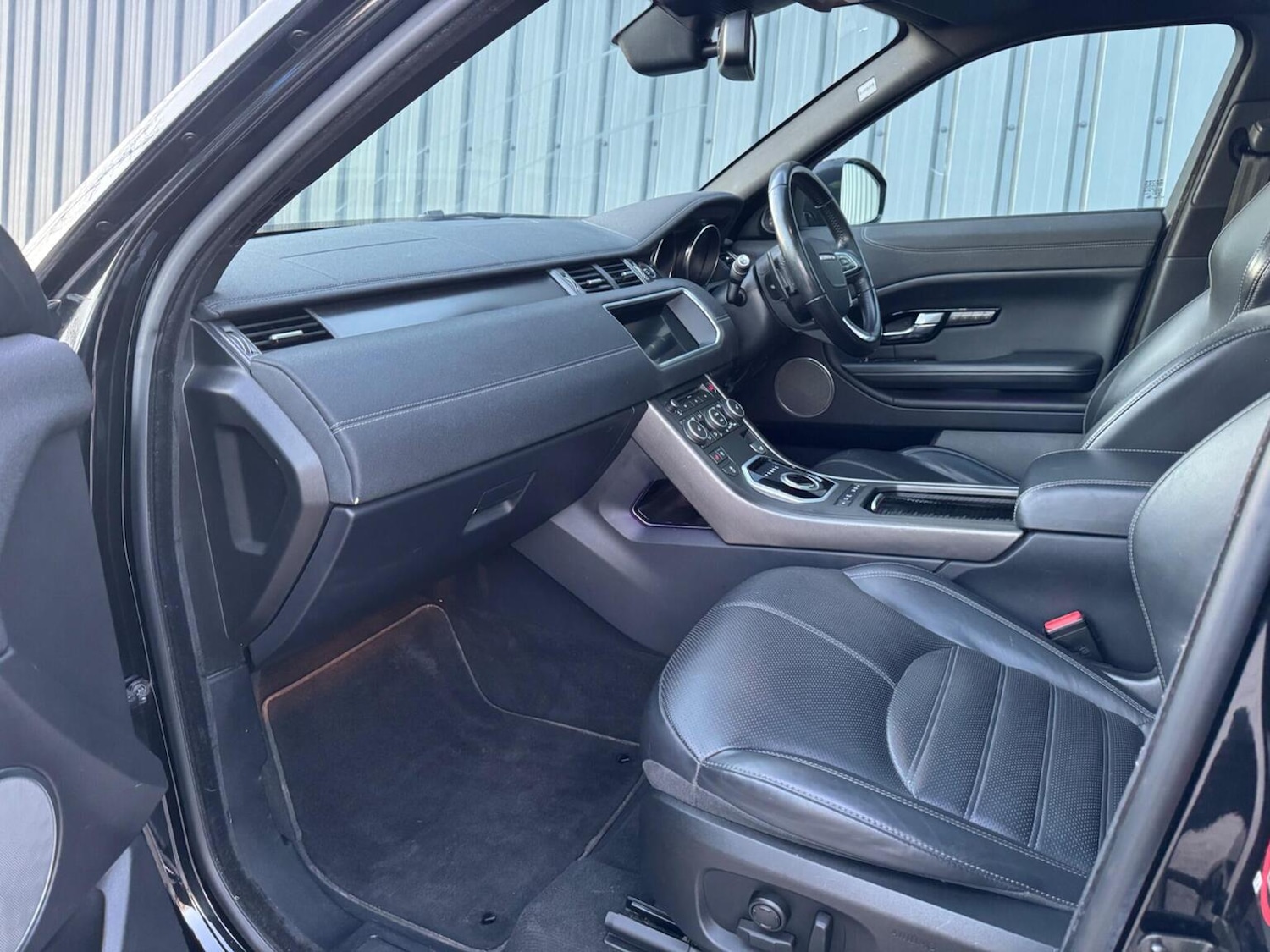 Used Land Rover Range Rover Evoque 2017 for sale - 77977086: Photo 19