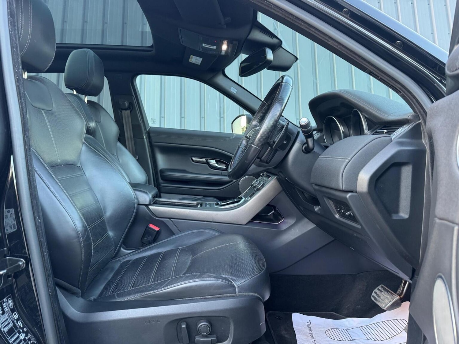 Used Land Rover Range Rover Evoque 2017 for sale - 77977086: Photo 2