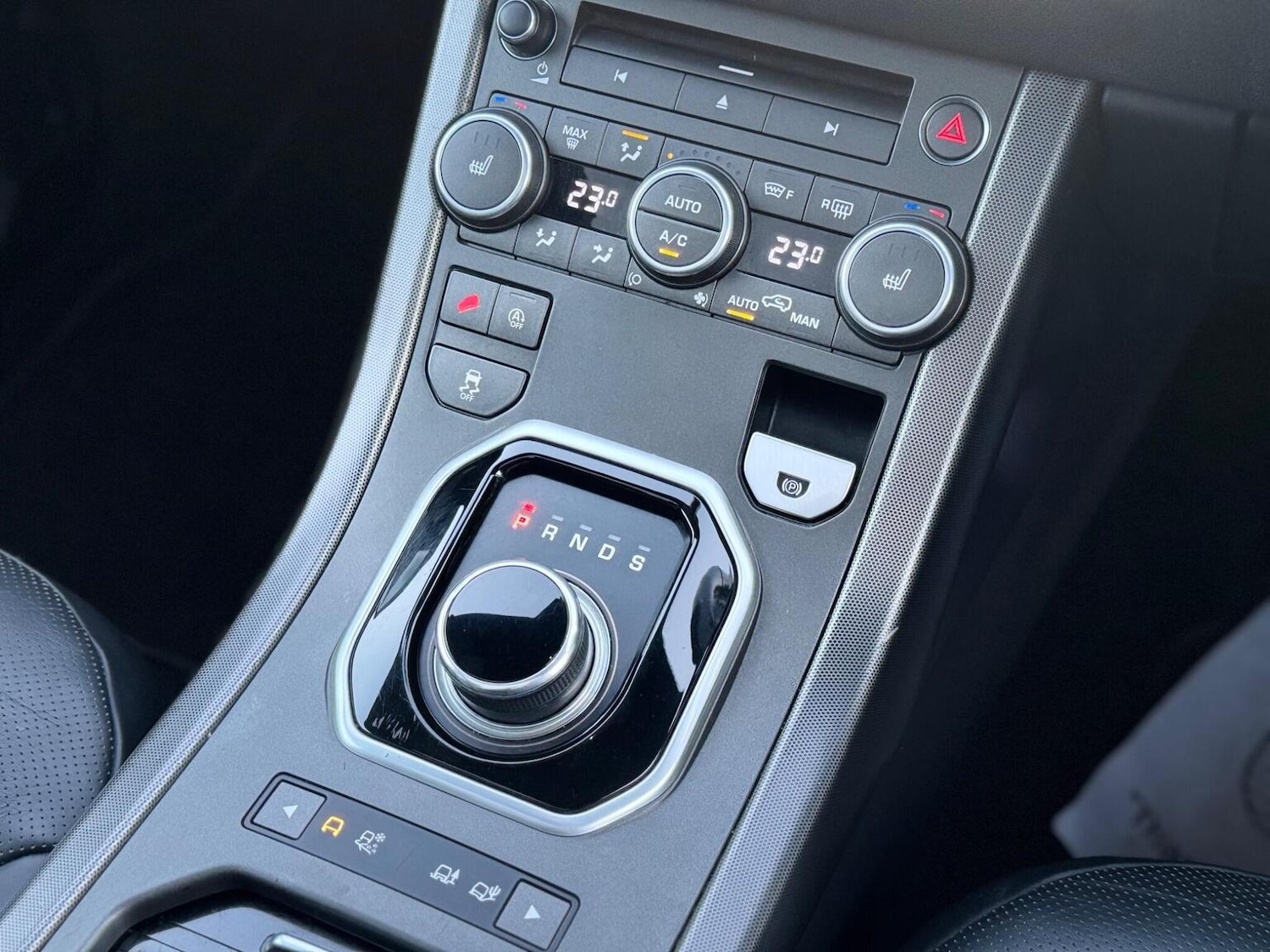 Used Land Rover Range Rover Evoque 2017 for sale - 77977086: Photo 38