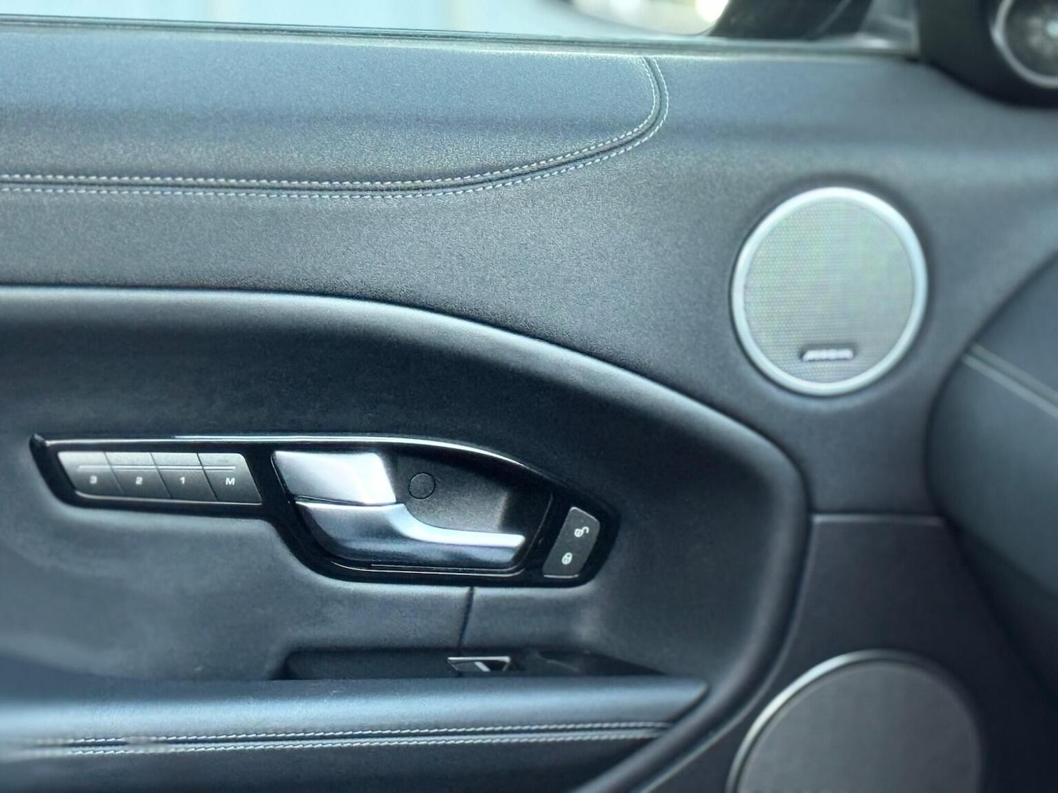 Used Land Rover Range Rover Evoque 2017 for sale - 77977086: Photo 47