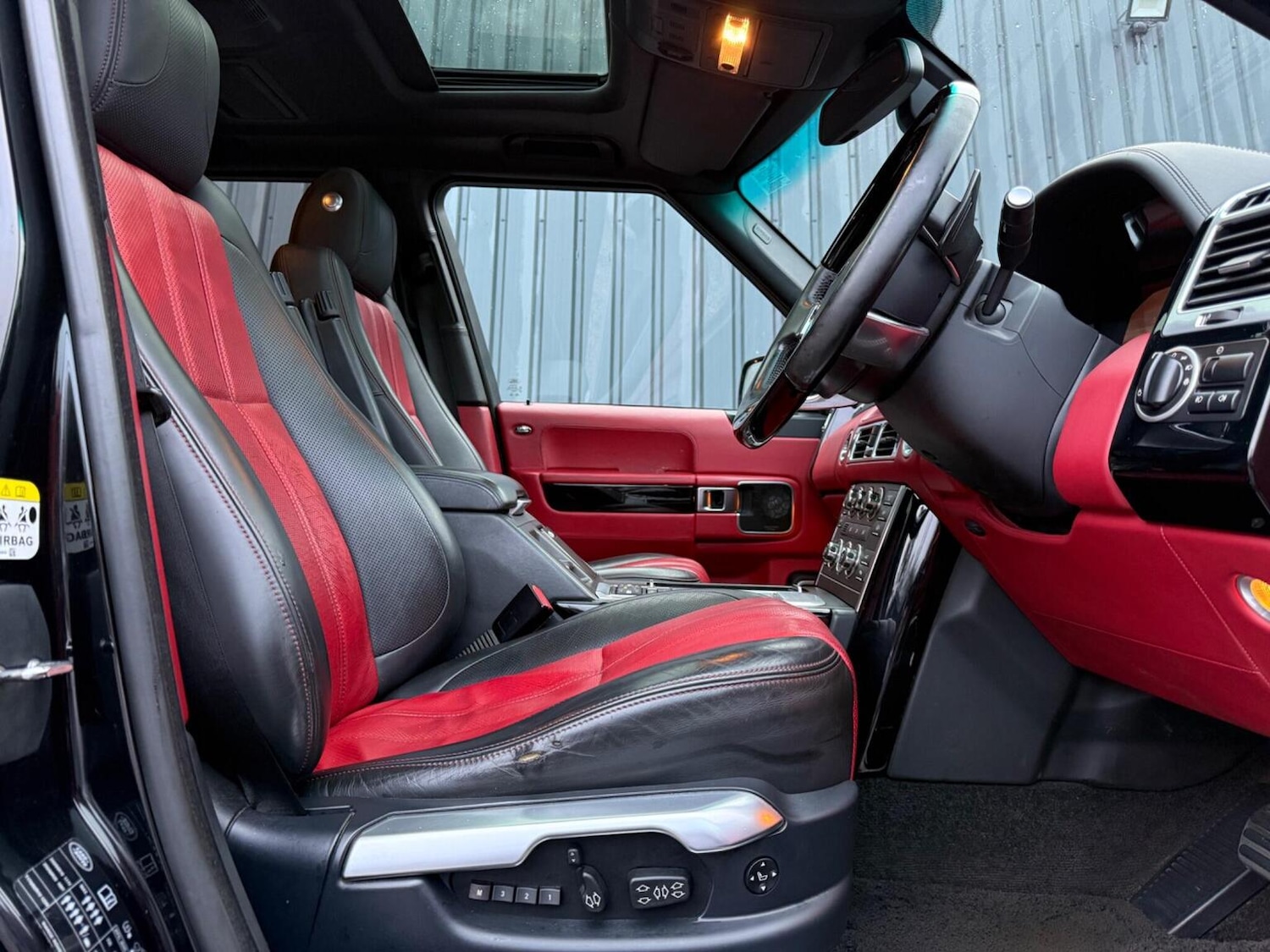 Used Land Rover Range Rover 2010 for sale - 77400039: Photo 2