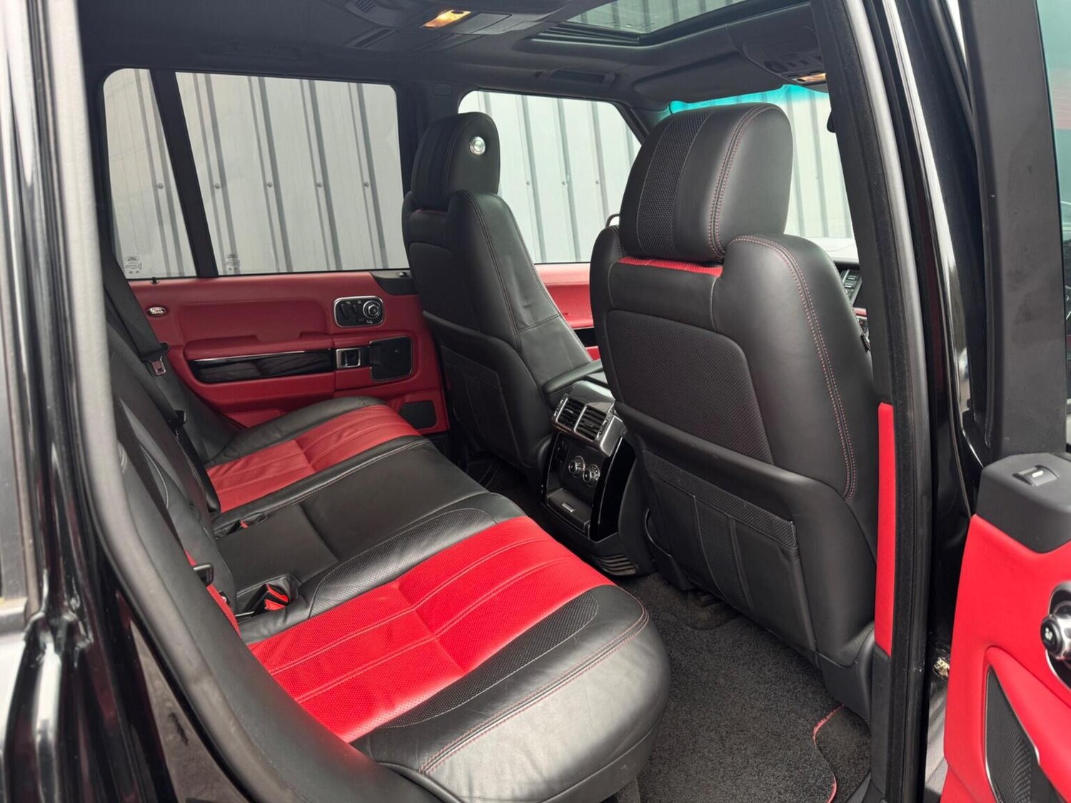 Used Land Rover Range Rover 2010 for sale - 77400039: Photo 30