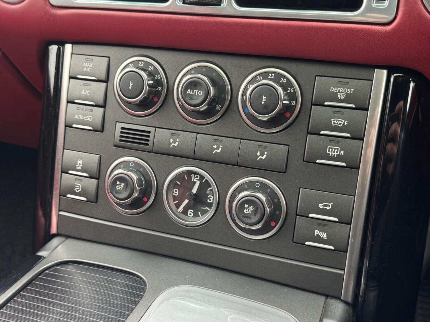 Used Land Rover Range Rover 2010 for sale - 77400039: Photo 39