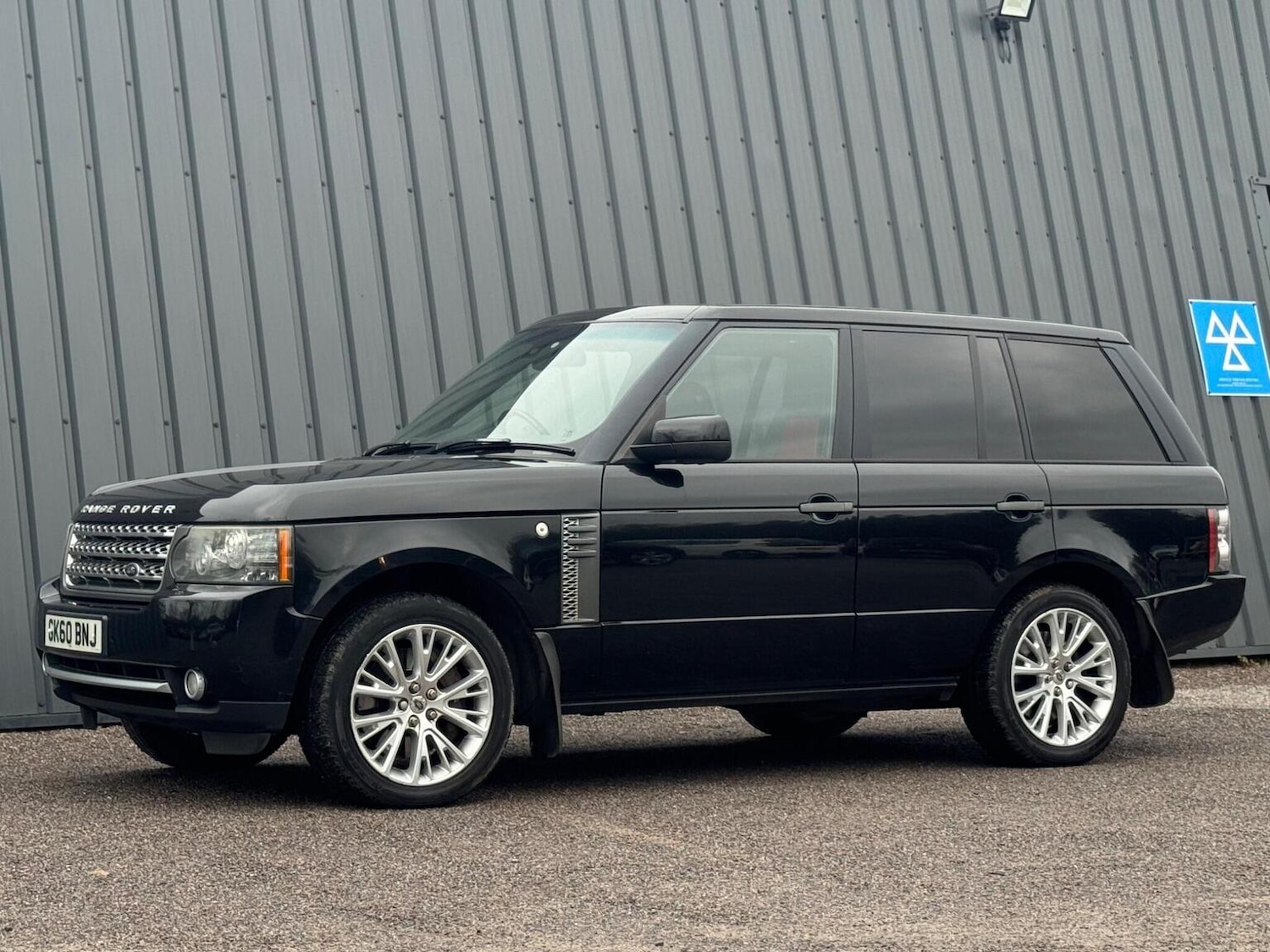 Used Land Rover Range Rover 2010 for sale - 77400039: Photo 8