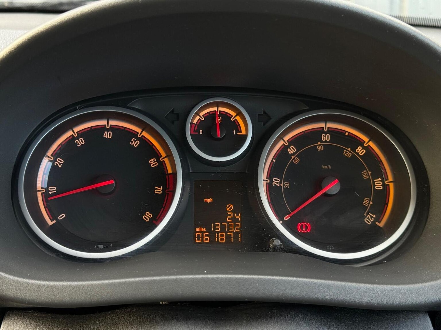 Used Vauxhall Corsa 2012 for sale - 78098155: Photo 24