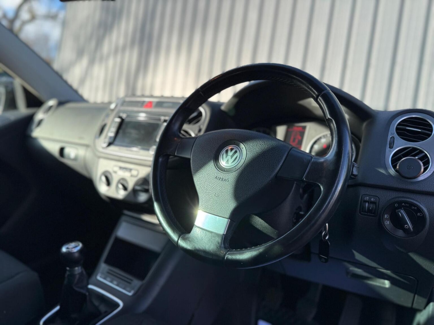 Used Volkswagen Tiguan 2008 for sale - 77638634: Photo 2