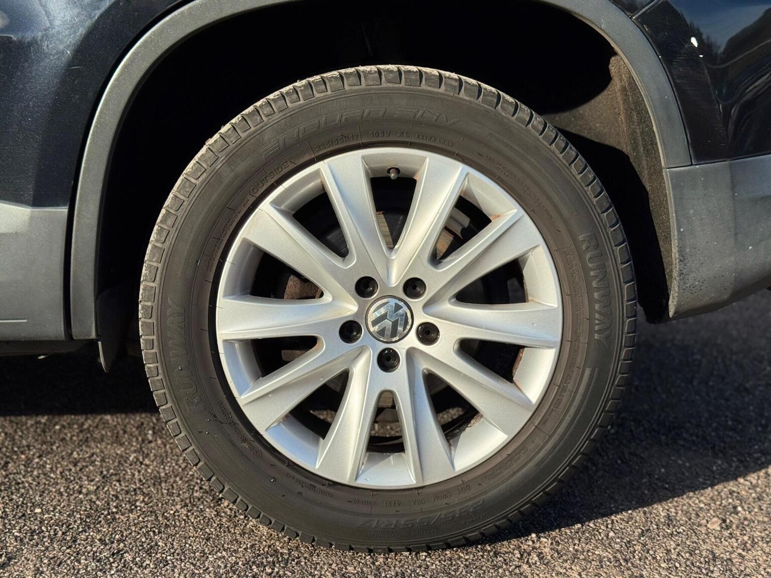 Used Volkswagen Tiguan 2008 for sale - 77638634: Photo 31