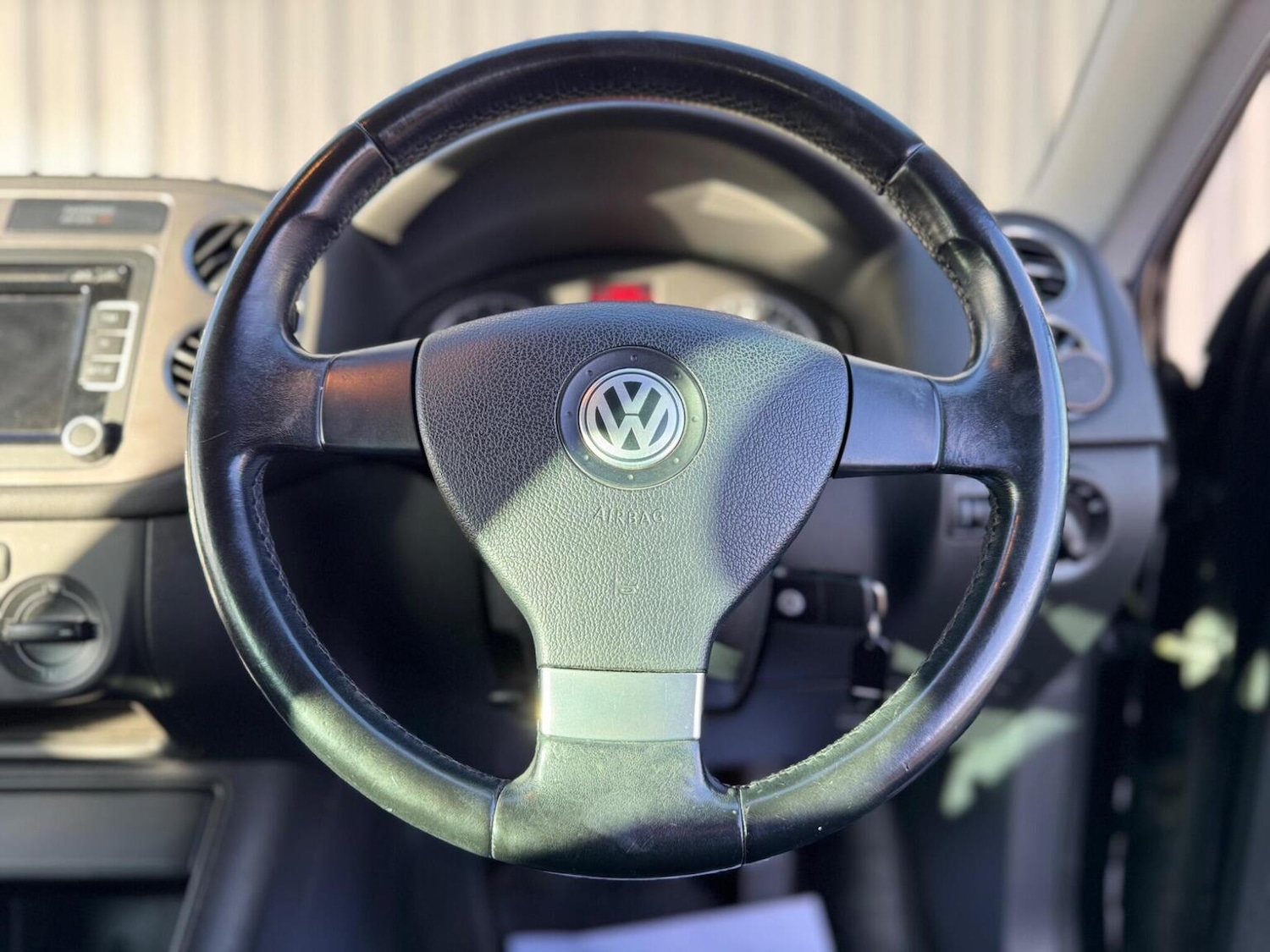 Used Volkswagen Tiguan 2008 for sale - 77638634: Photo 39