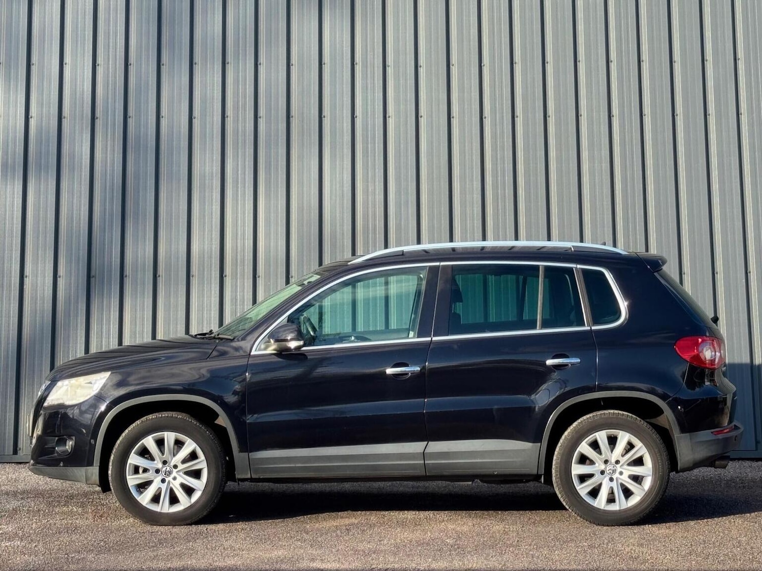 Used Volkswagen Tiguan 2008 for sale - 77638634: Photo 8