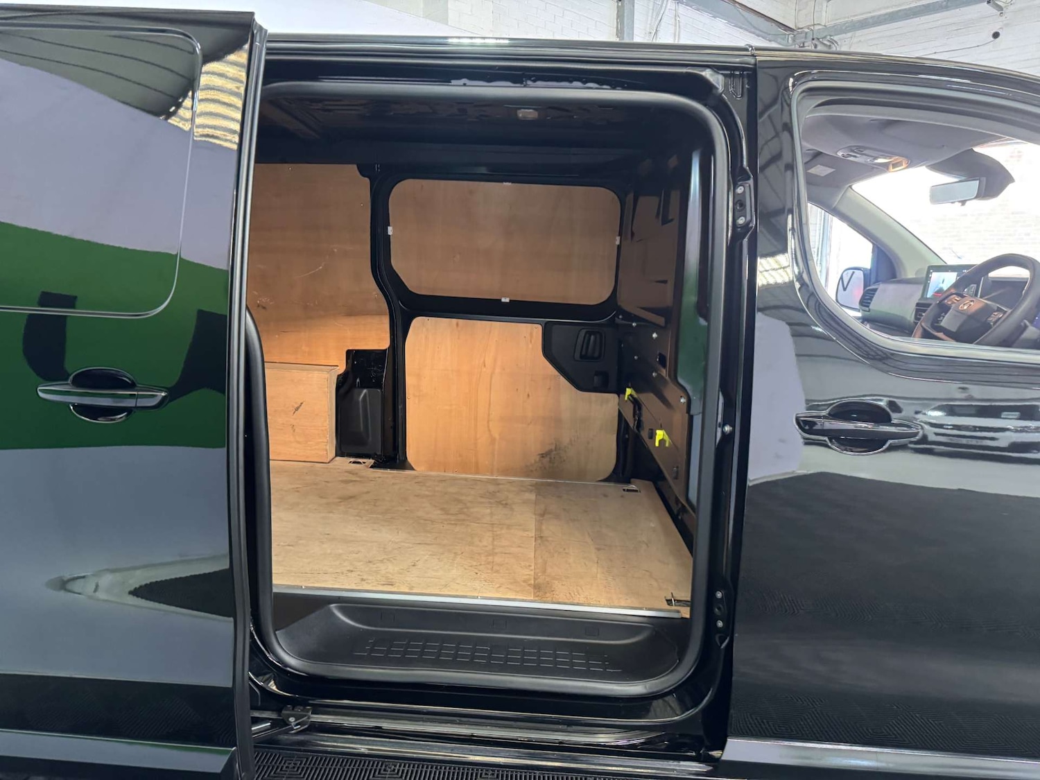 Used Vauxhall Vivaro 2025 for sale - 77662746: Photo 29