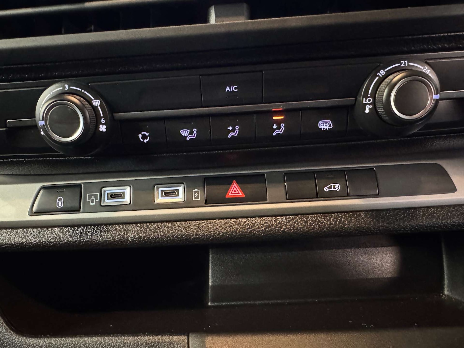 Used Vauxhall Vivaro 2025 for sale - 77662746: Photo 39