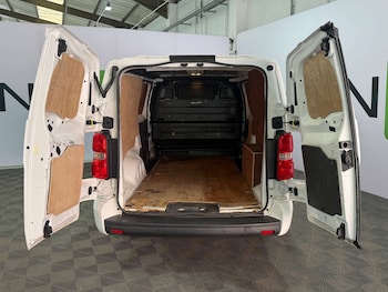 Used Vauxhall Vivaro 2021 for sale - 79046895: Photo