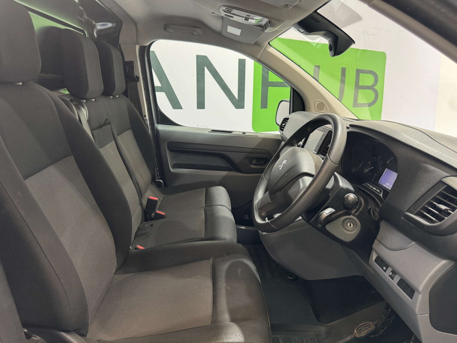 Used Peugeot Expert 2022 for sale - 75639978: Photo 17