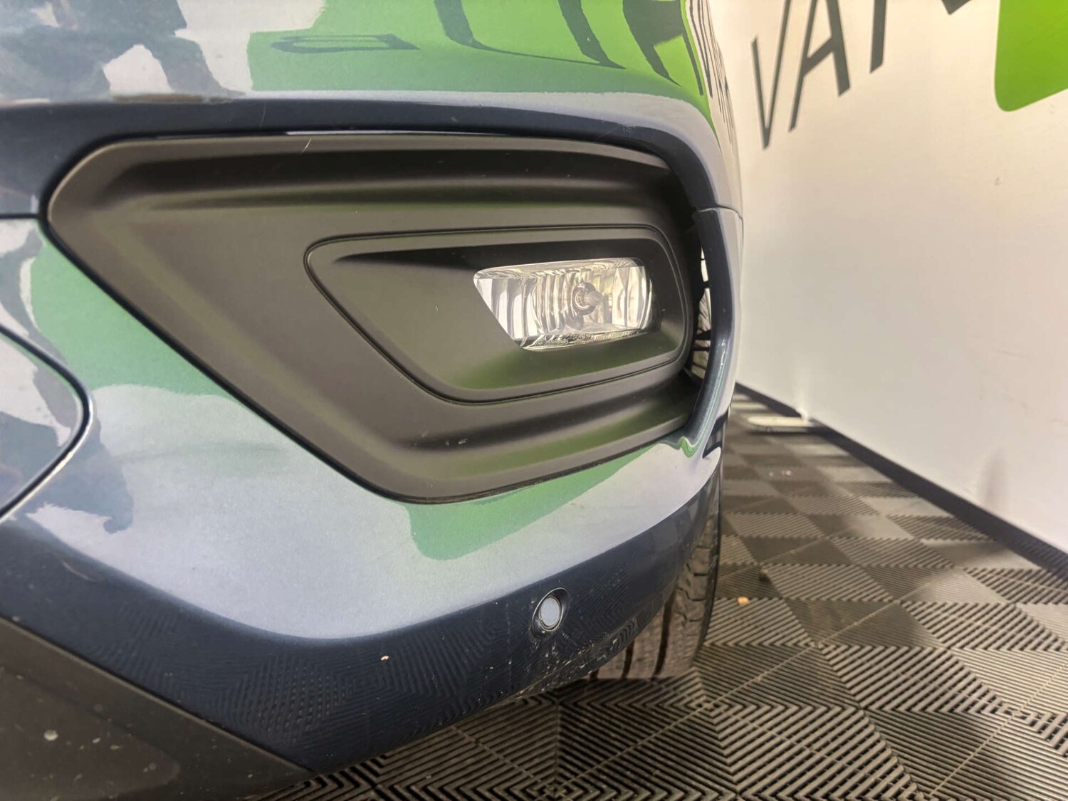 Vehicle 29