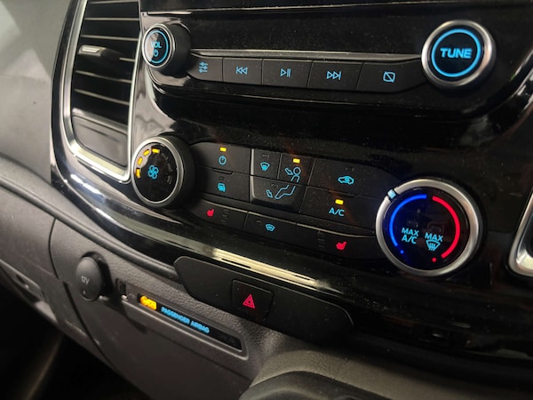 Used Ford Transit Custom 2023 for sale - 74516487: Photo 9