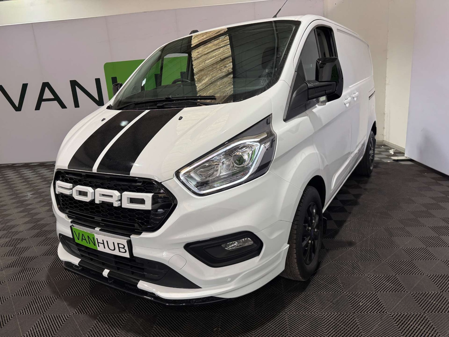 Used Ford Transit Custom 2023 for sale - 76601968: Photo 3