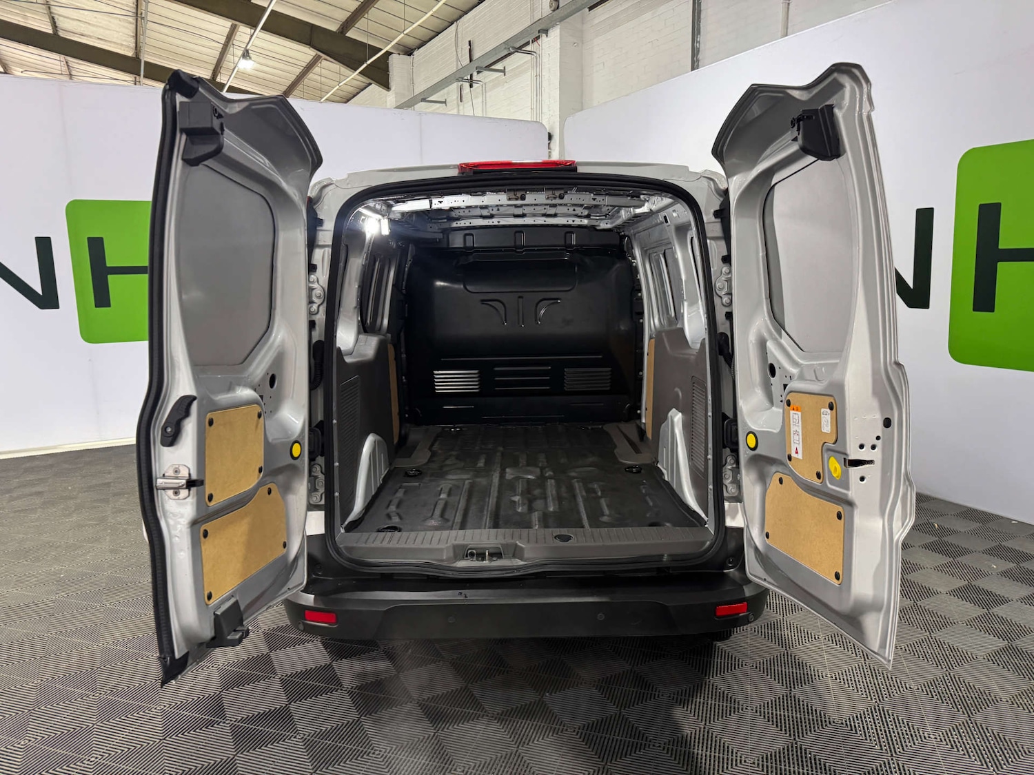 Used Ford Transit Connect 2024 for sale - 77189533: Photo 30