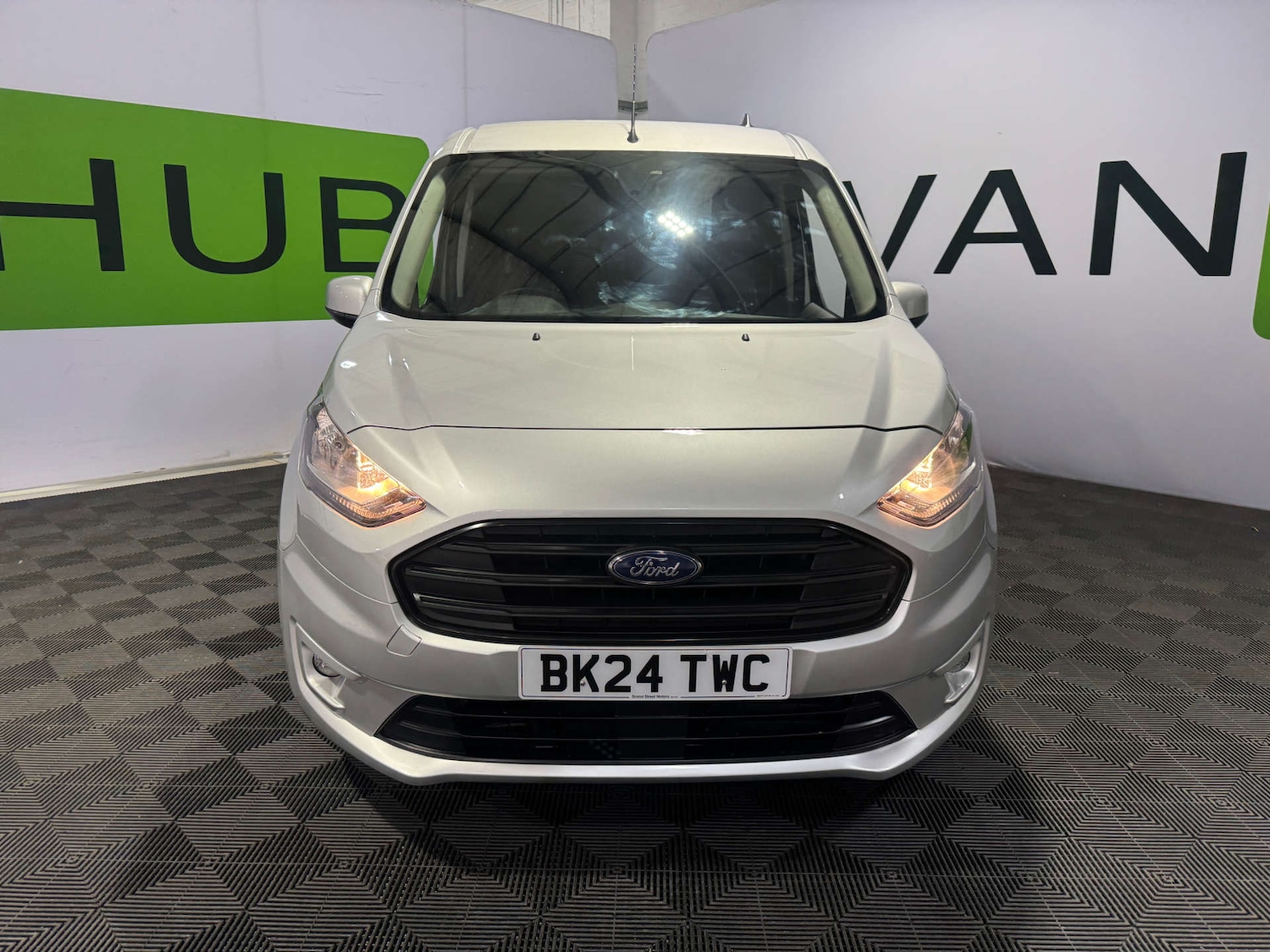 Used Ford Transit Connect 2024 for sale - 77189533: Photo 5