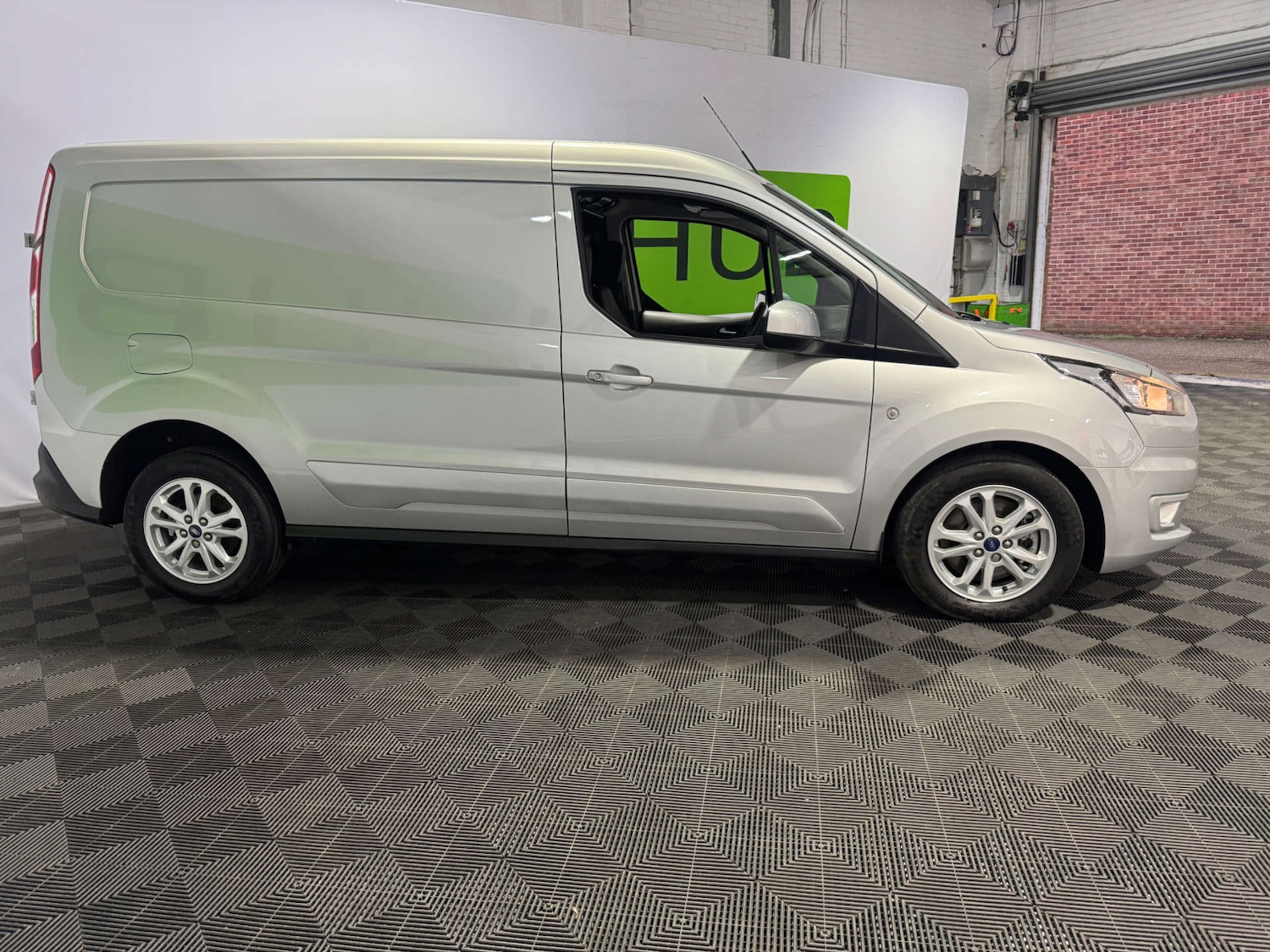 Used Ford Transit Connect 2024 for sale - 77189533: Photo 9