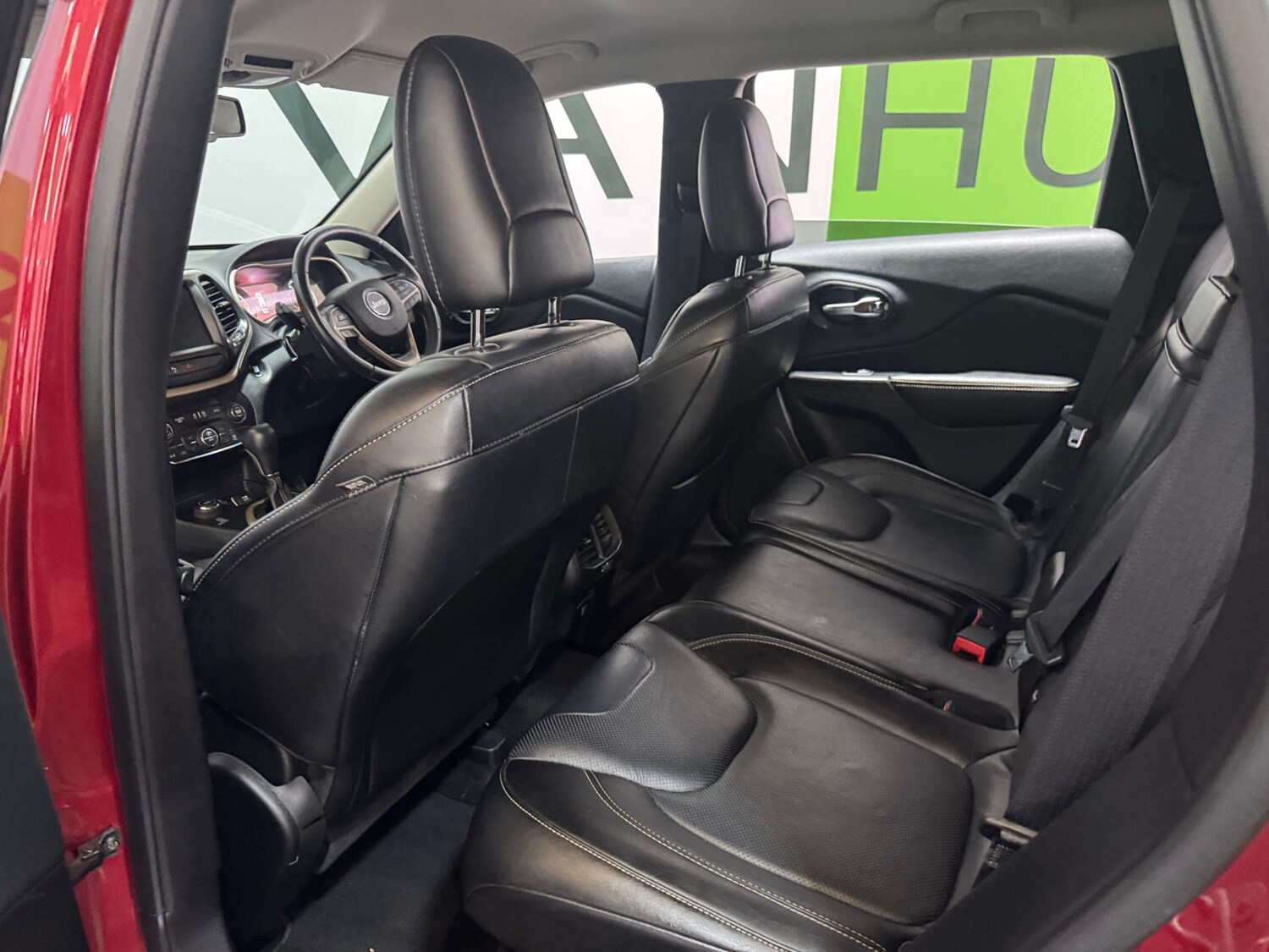 Used Jeep Cherokee 2015 for sale - 77950429: Photo 39