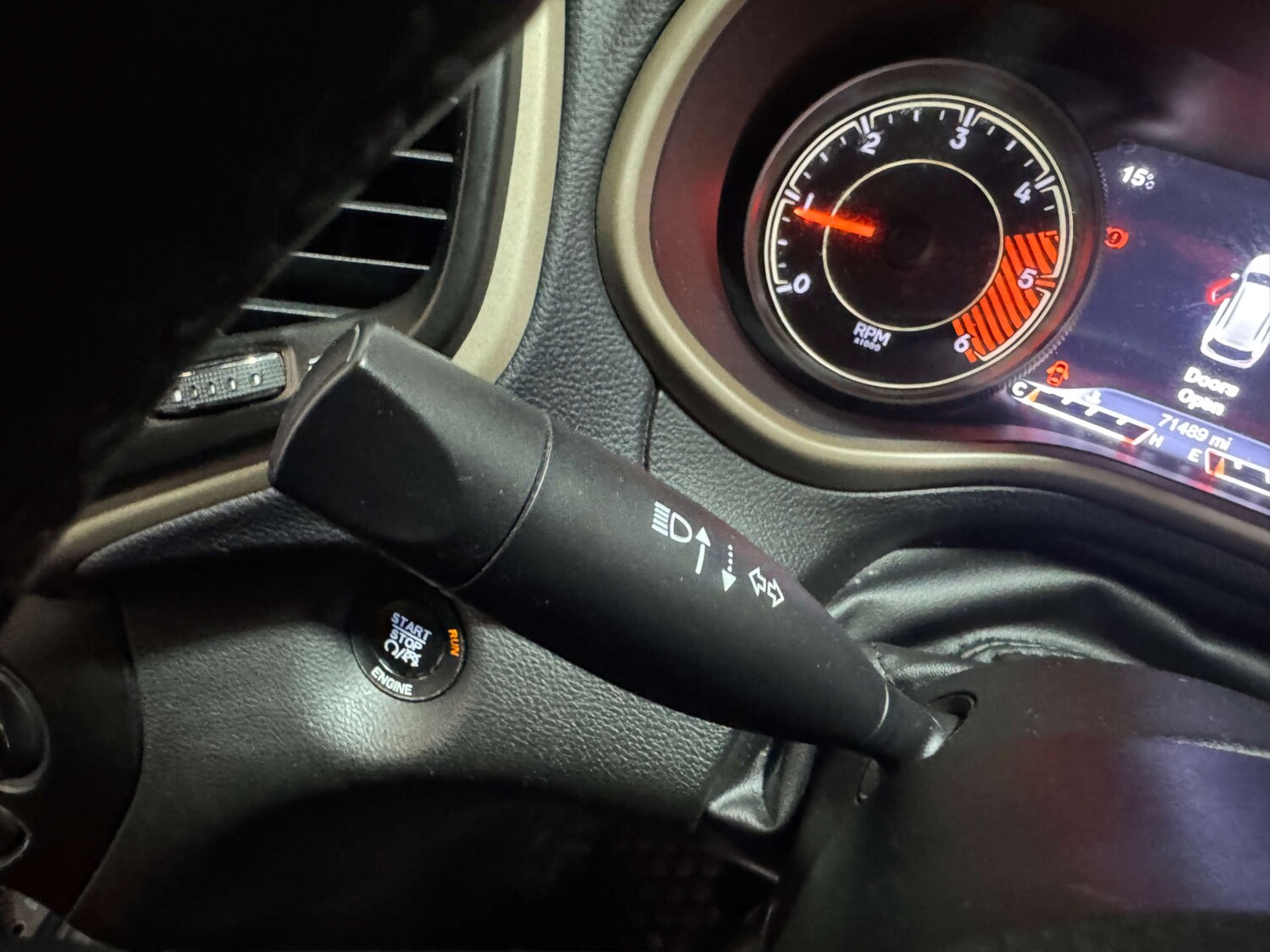 Used Jeep Cherokee 2015 for sale - 77950429: Photo 41