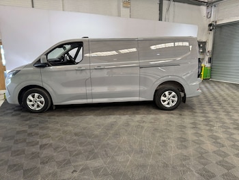 Used Ford Transit Custom 2024 for sale - 78801734: Photo