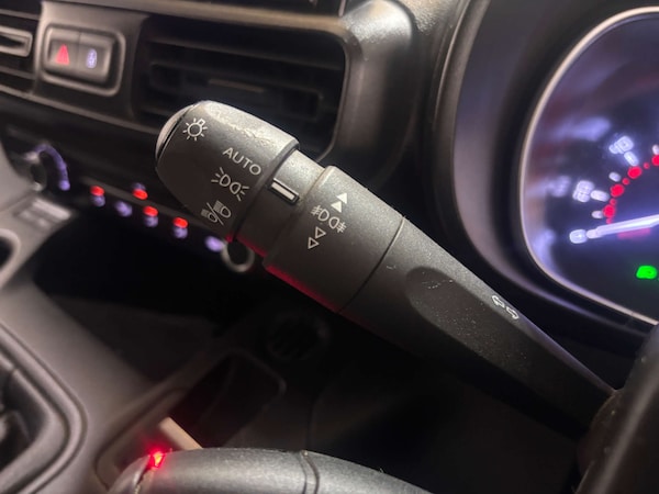 Used Citroen Berlingo 2022 for sale - 74513970: Photo 8