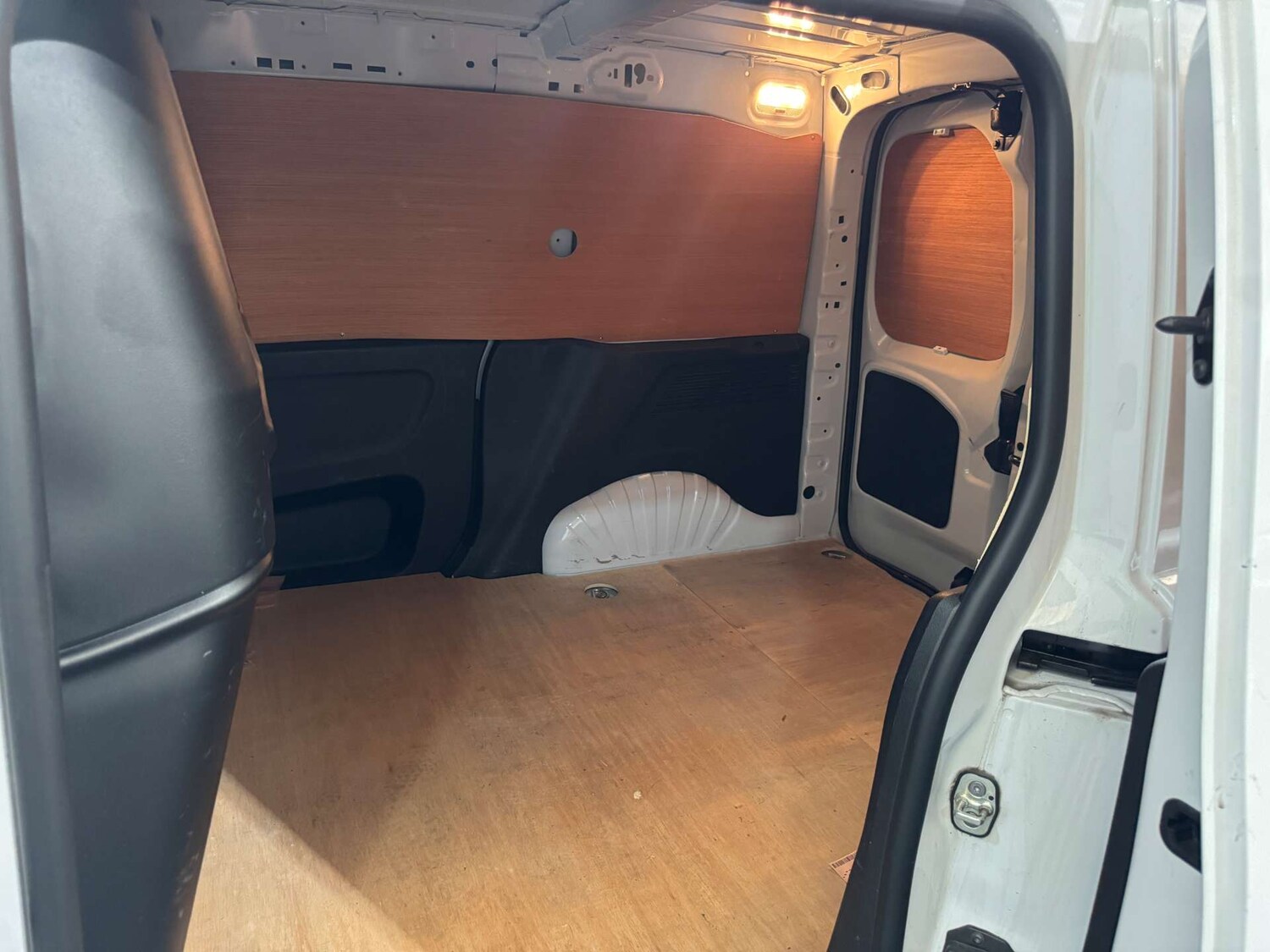 Used Vauxhall Combo 2024 for sale - 76601811: Photo 49