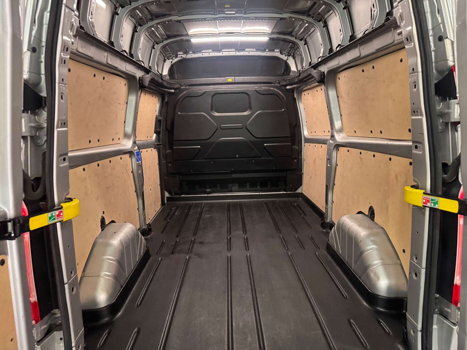 Used Ford Transit Custom 2023 for sale - 77022528: Photo 33