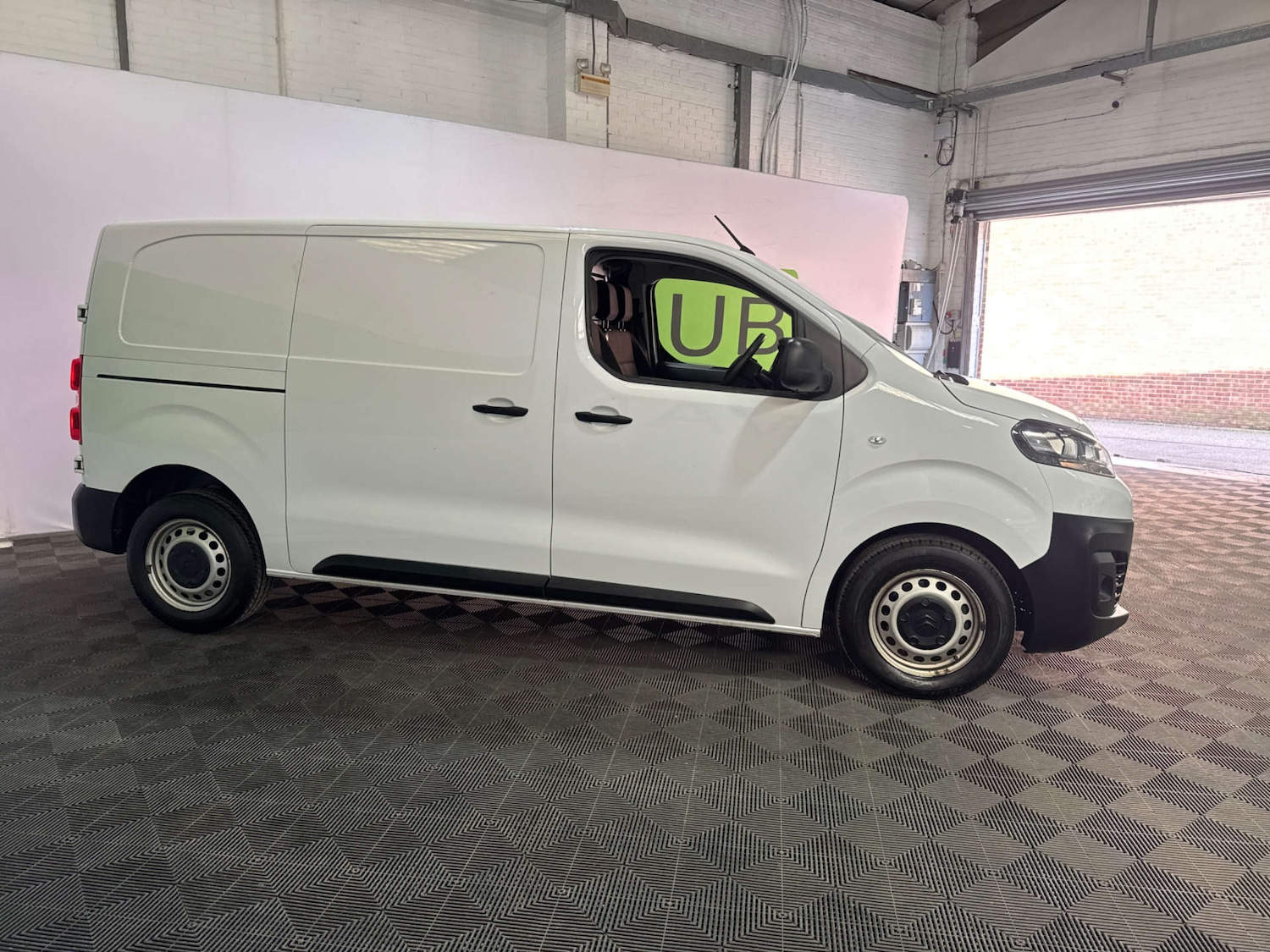 Used Citroen Dispatch 2023 for sale - 78068248: Photo 9