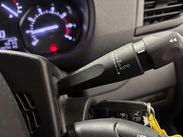 Used Vauxhall Vivaro 2022 for sale - 74537699: Photo 7