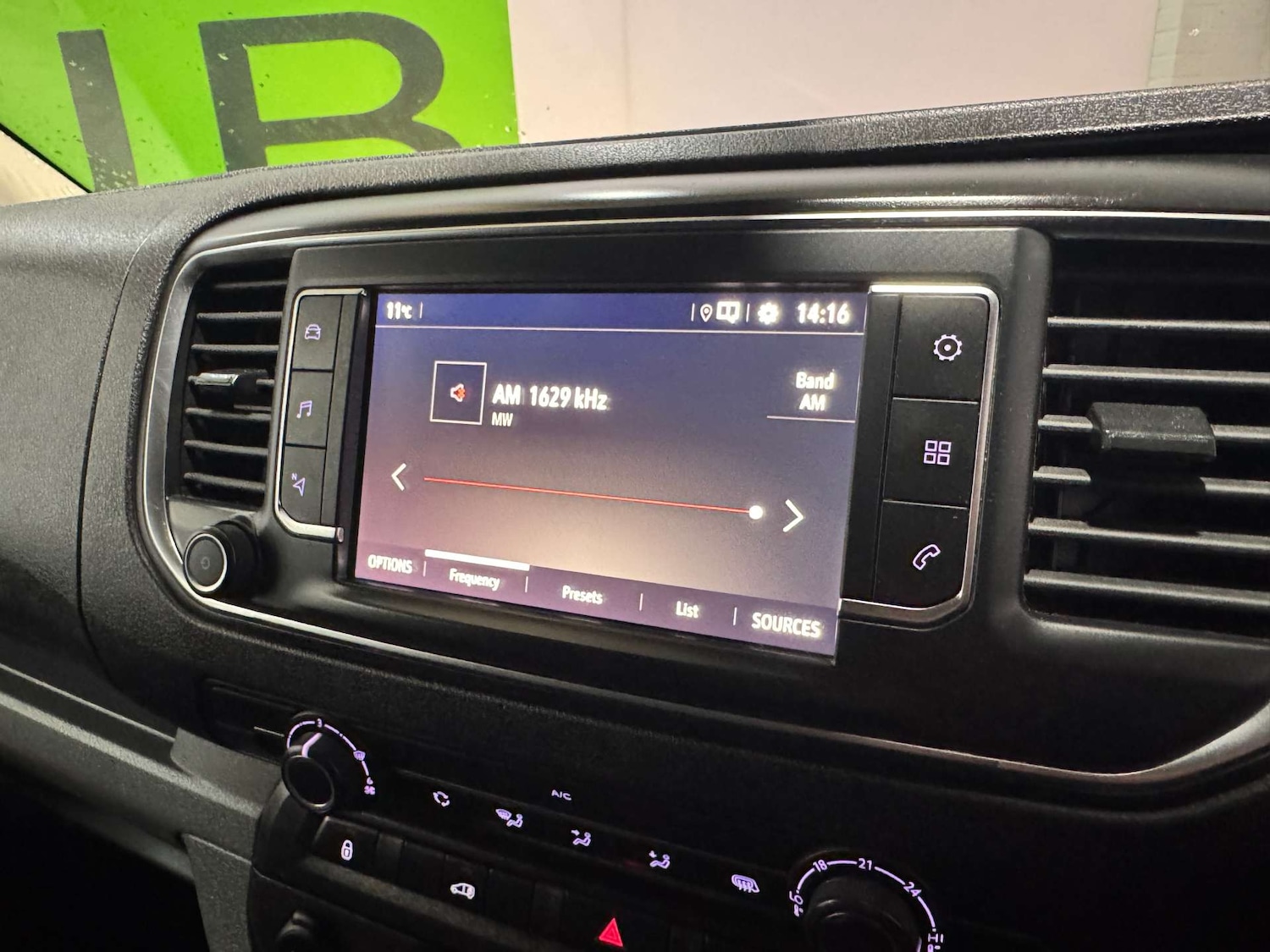 Used Vauxhall Vivaro 2020 for sale - 76921219: Photo 30