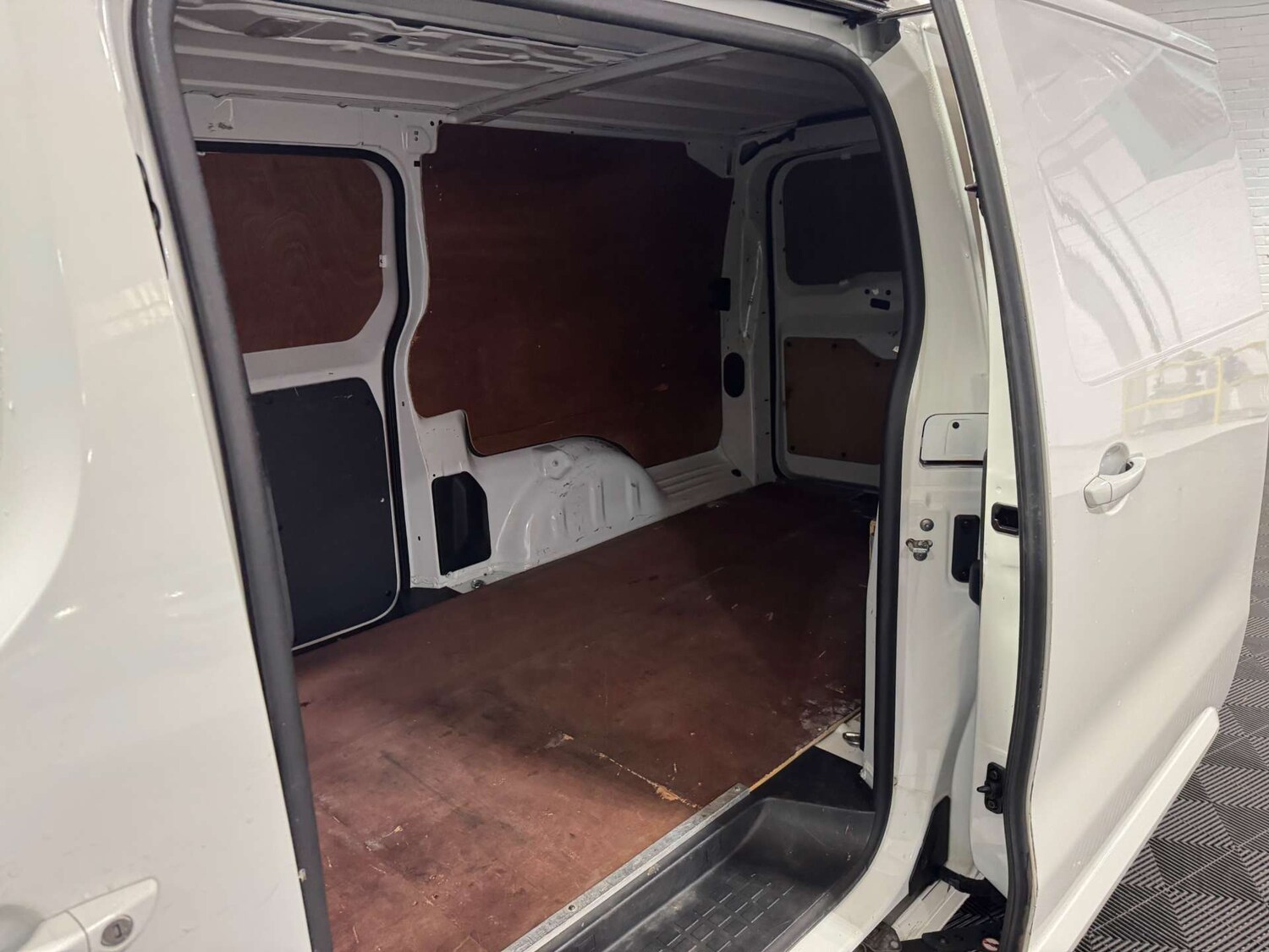 Used Vauxhall Vivaro 2020 for sale - 76921219: Photo 36