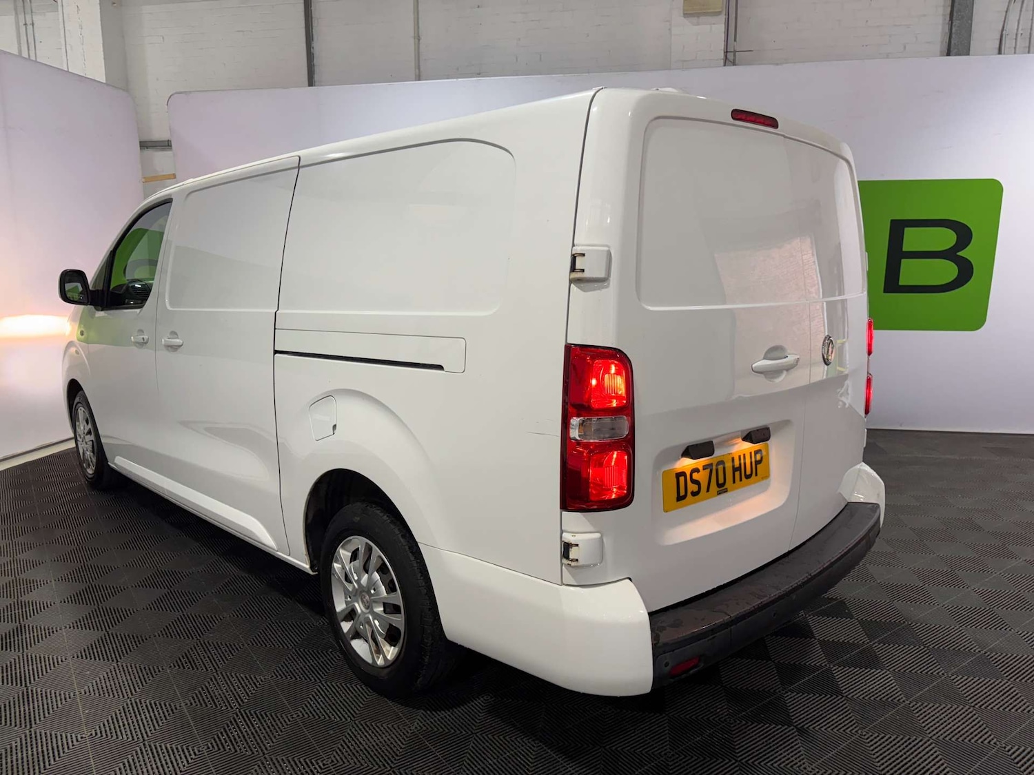 Used Vauxhall Vivaro 2020 for sale - 76921219: Photo 9