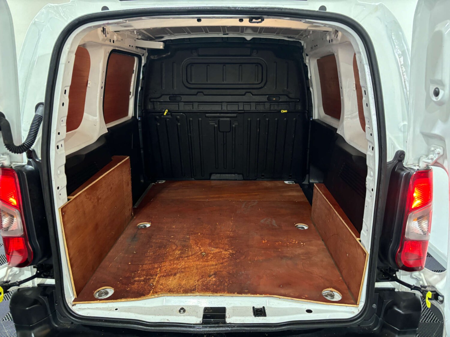 Vehicle 25