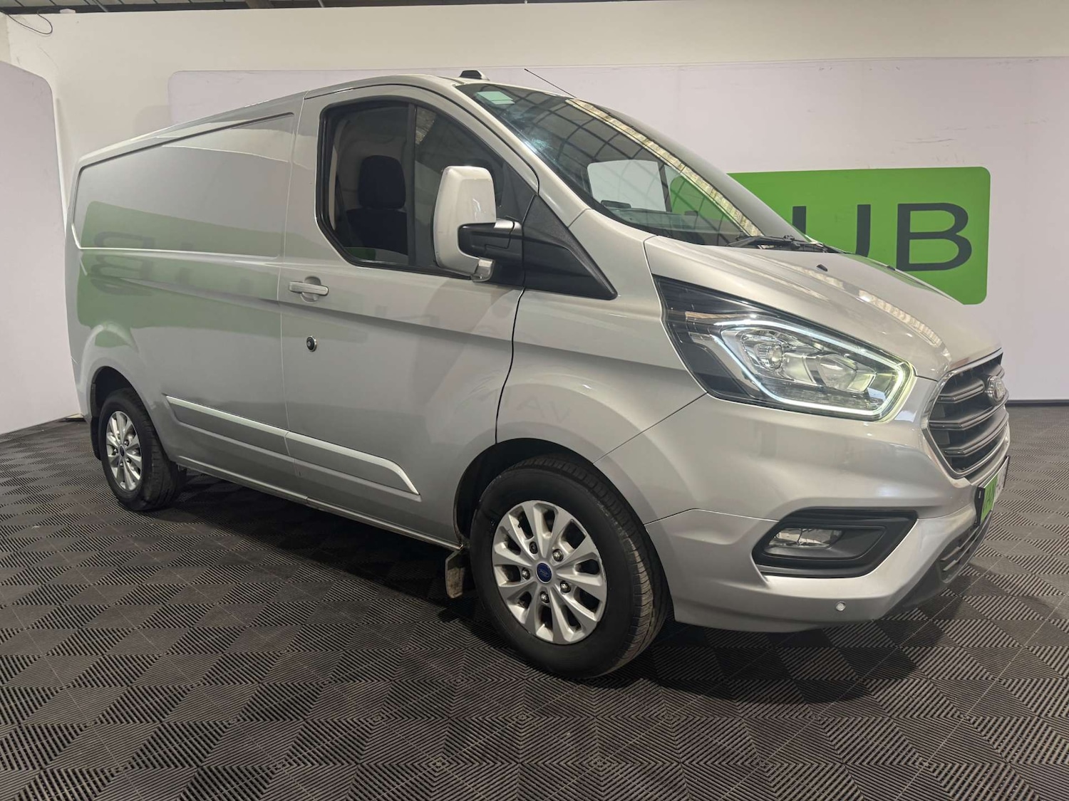 Used Ford Transit Custom 2022 for sale - 76601749: Photo 1