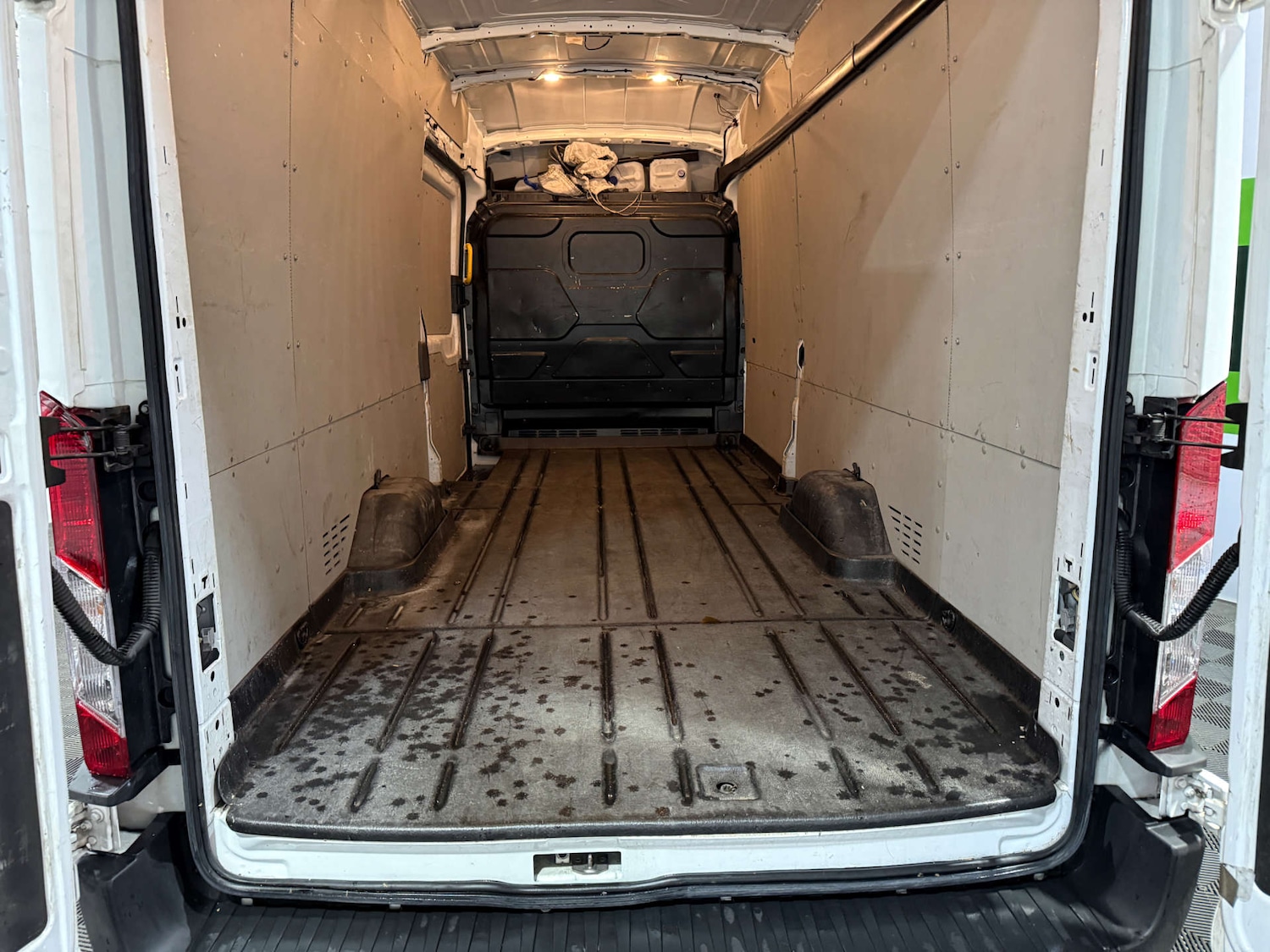 Used Ford Transit 2022 for sale - 76481400: Photo 31