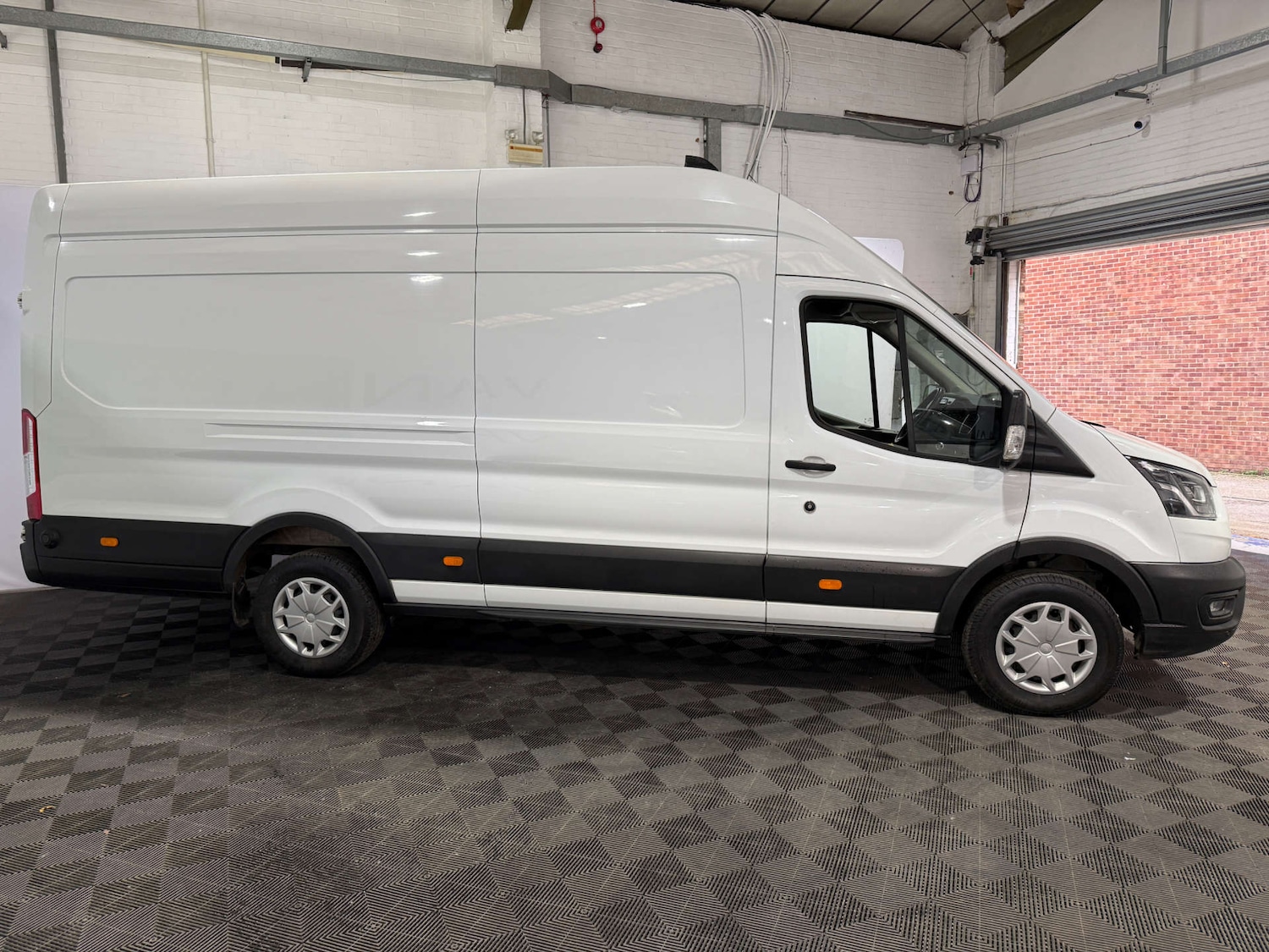 Used Ford Transit 2022 for sale - 76481400: Photo 8