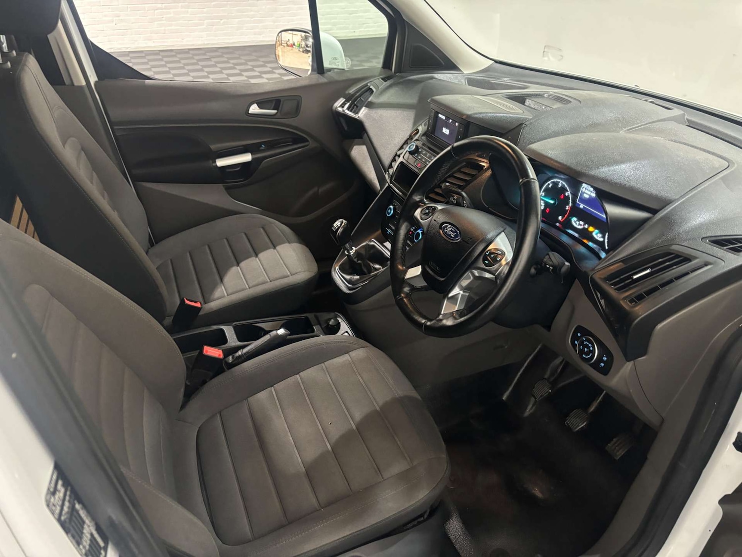 Used Ford Transit Connect 2023 for sale - 76601059: Photo 9