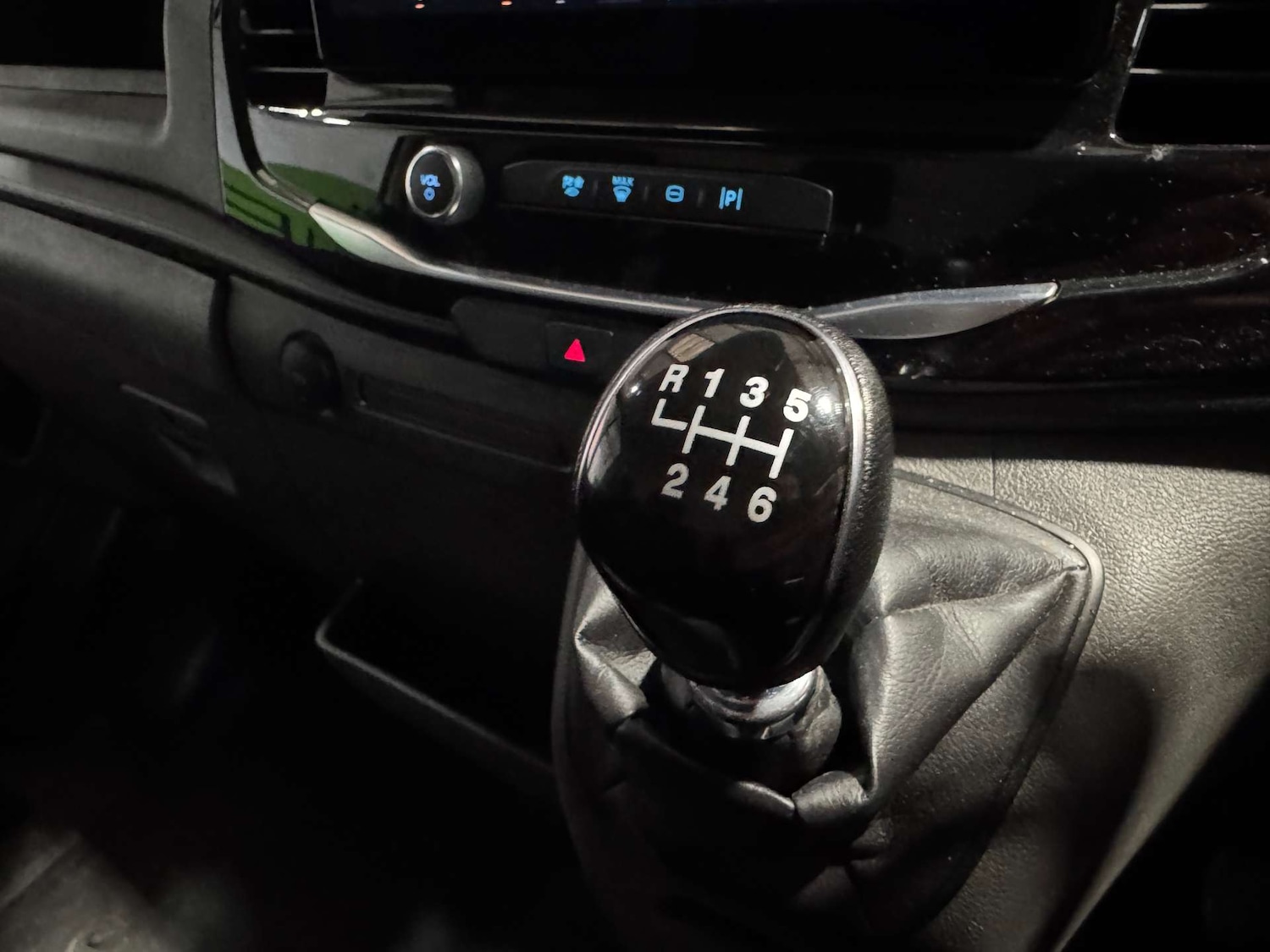 Used Ford Transit 2024 for sale - 76663144: Photo 16