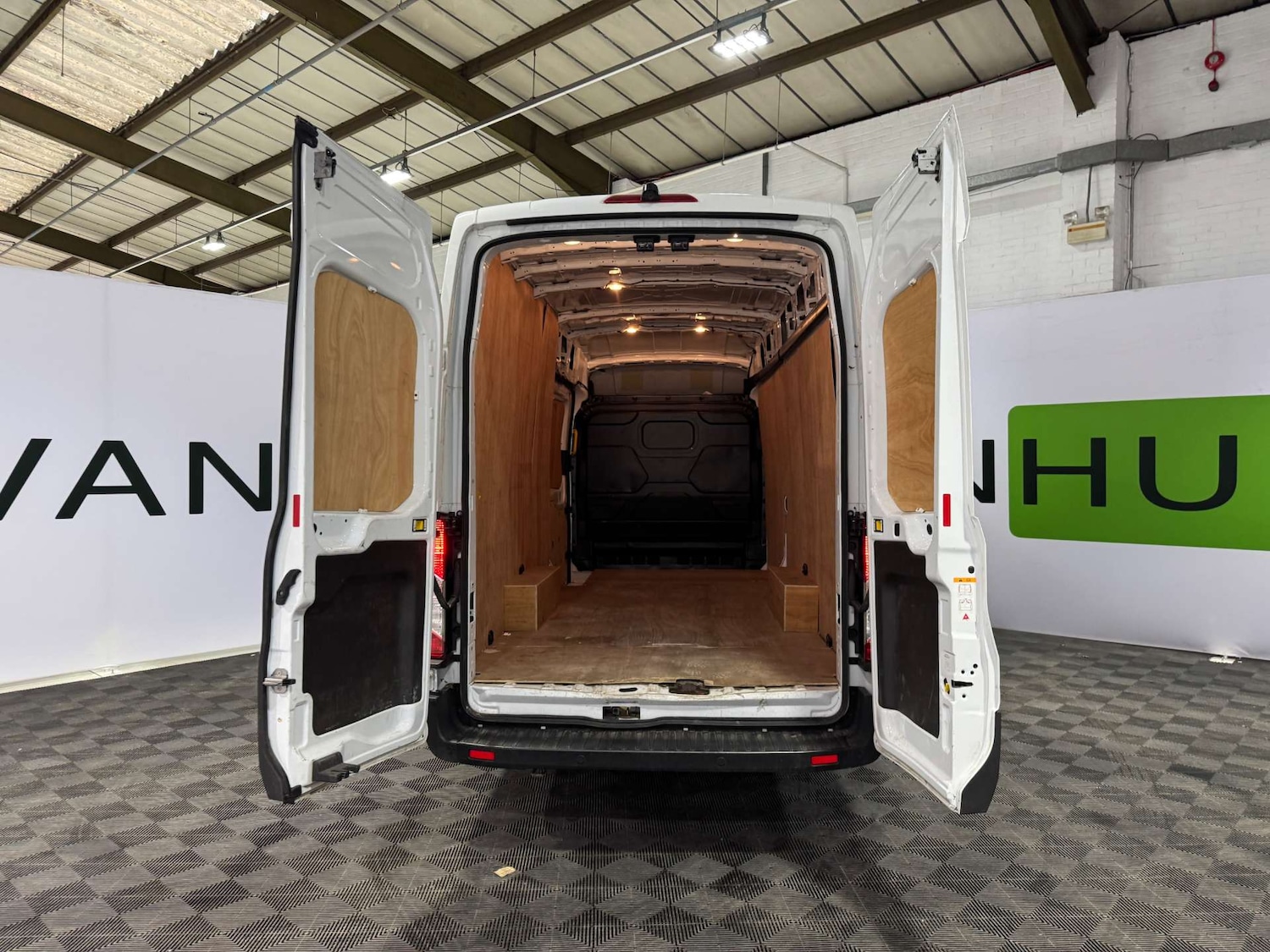 Used Ford Transit 2024 for sale - 76663144: Photo 27