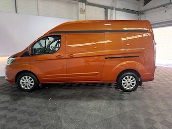 Used Ford Transit Custom 2023 for sale - 76493607: Photo