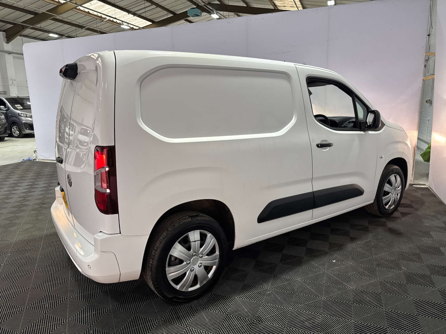 Used Vauxhall Combo 2020 for sale - 78106735: Photo 10