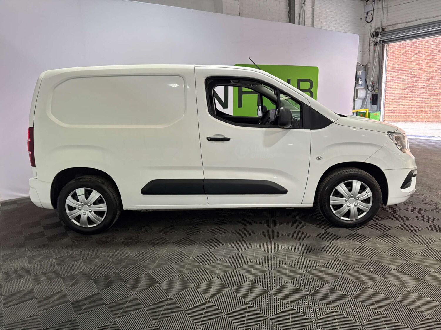 Used Vauxhall Combo 2020 for sale - 78106735: Photo 9