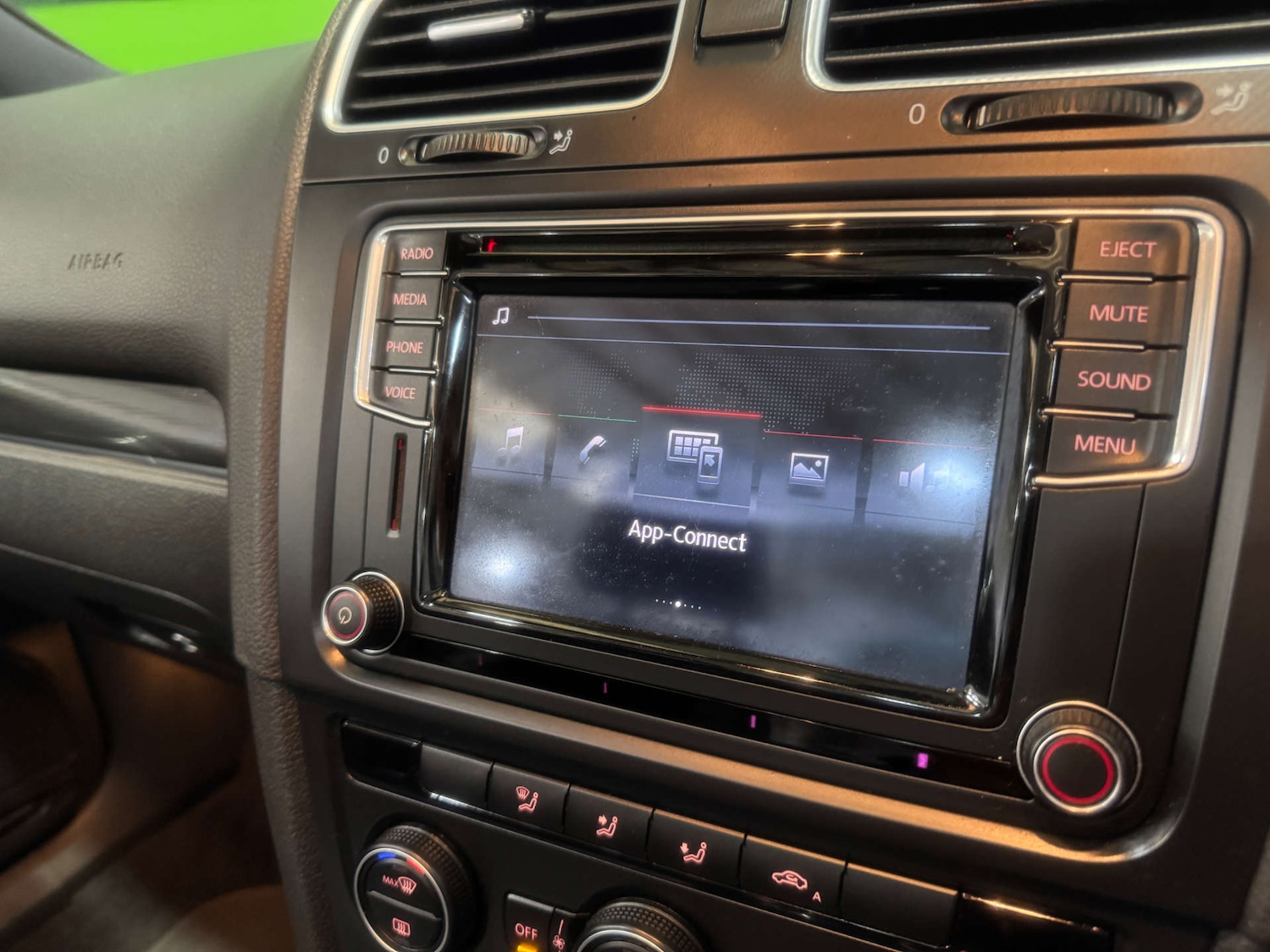 Used Volkswagen Golf 2016 for sale - 77245590: Photo 33