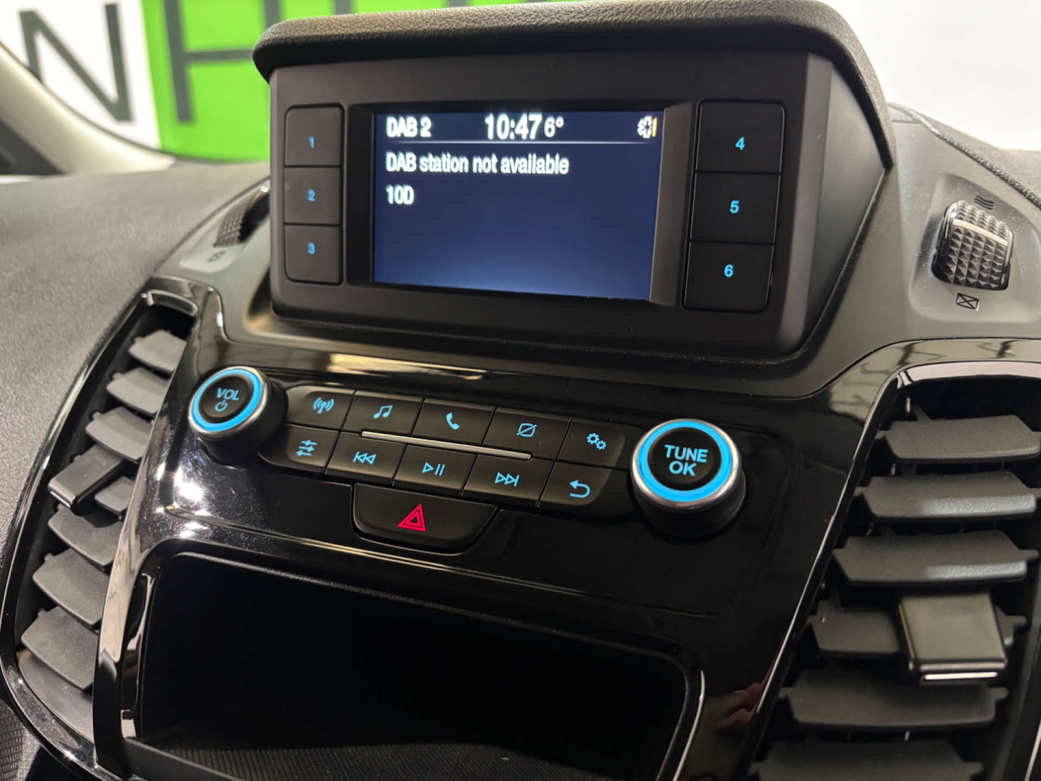 Used Ford Transit Connect 2022 for sale - 76601441: Photo 28