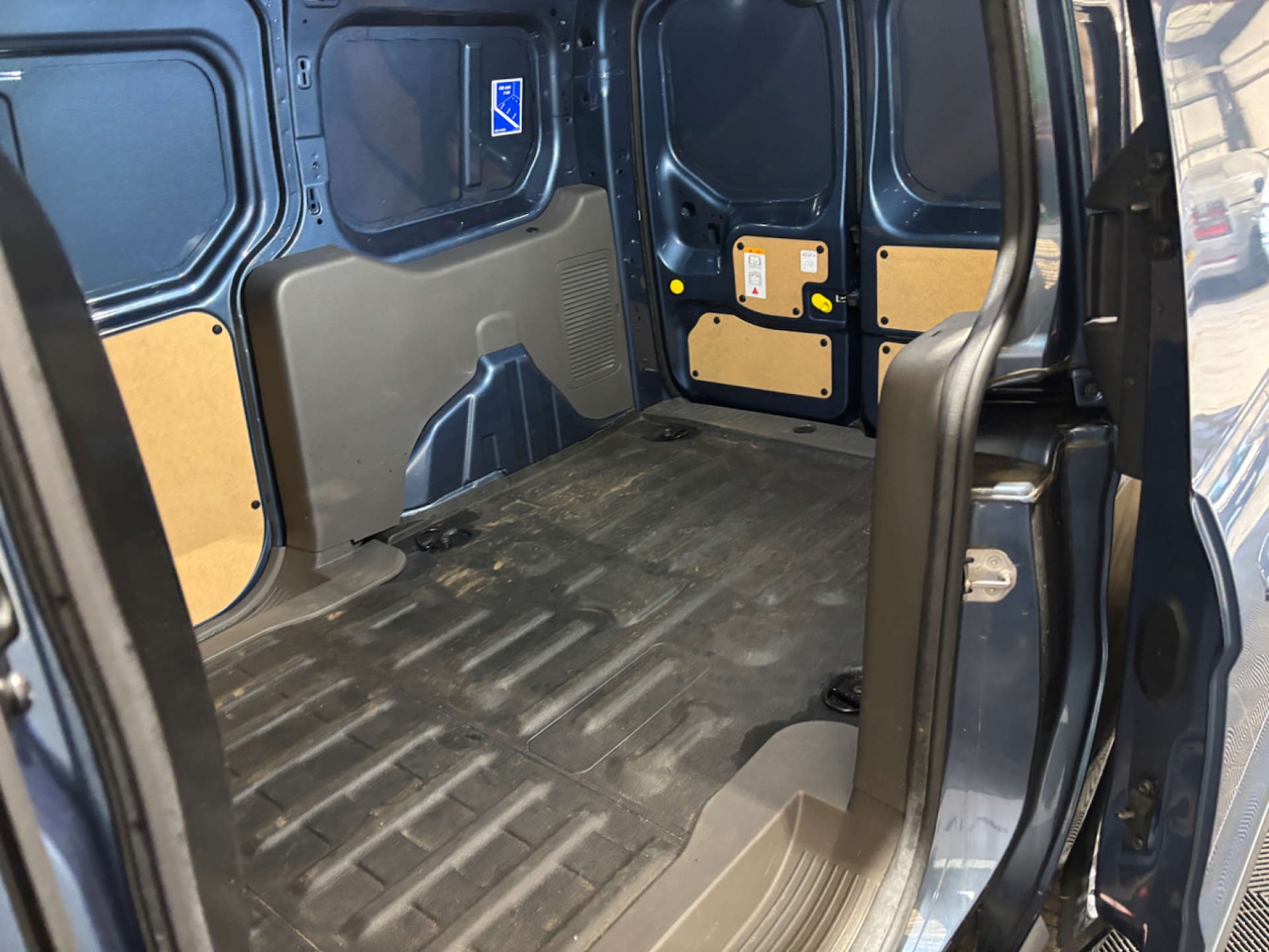 Used Ford Transit Connect 2022 for sale - 76601441: Photo 30